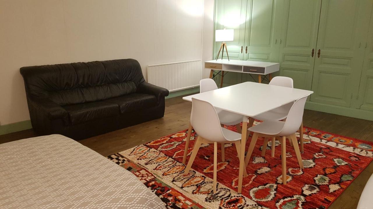 Passins Grand Studio Et Jolies Chambres A Louer المظهر الخارجي الصورة